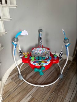 Baby bouncer
