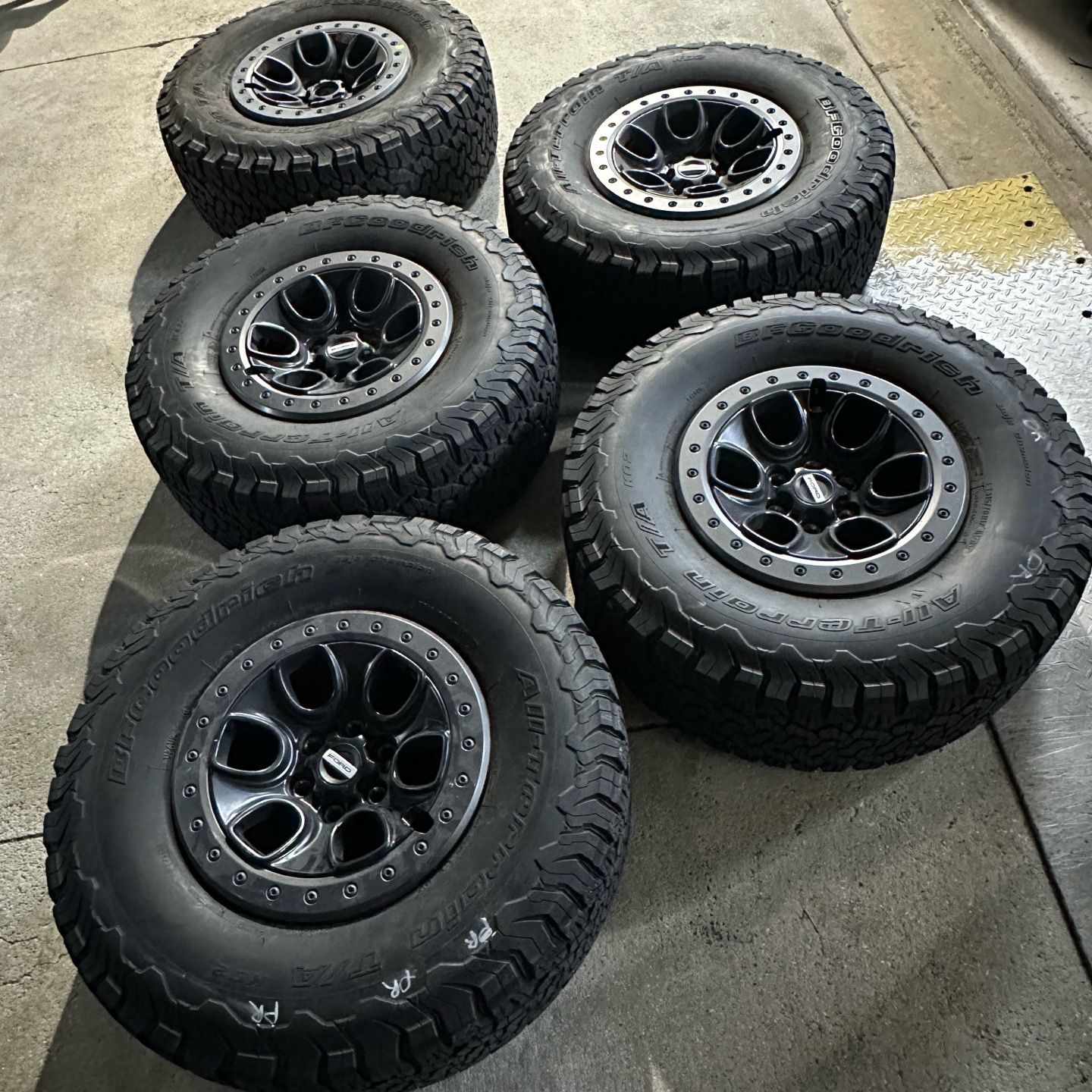 Ford Raptor OEM Beadlock Wheels for Sale in Boynton Beach, FL - OfferUp