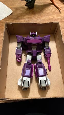 Transformers Generations (Cyber Battalion) Decepticon Shockwave (Hasbro 2018)