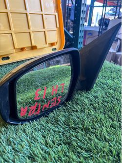 2013 Nissan Sentra Driver/Left Side Door Mirror