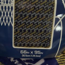 New Lakers Each $55Basketball 🏀 Blanket Soft And Comfortable 