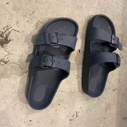 Used Kid Birkenstock Look Alikes Size 2