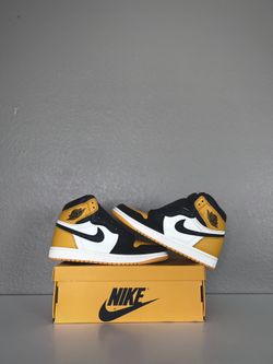 Jordan 1 High Taxi - Size 9