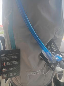 Camelbak classic