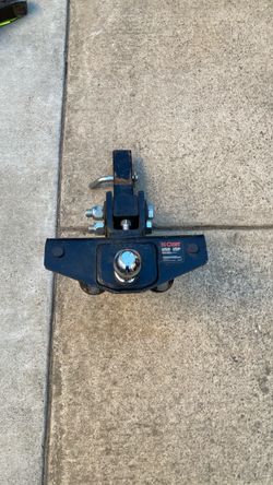 Curt Weight Distribution Hitch