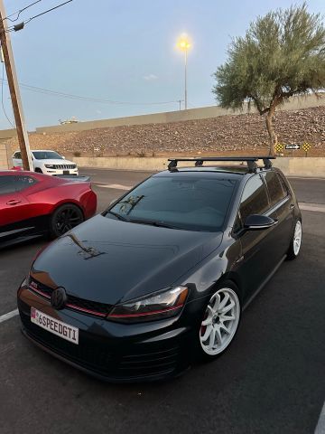 2017 Volkswagen Golf GTI