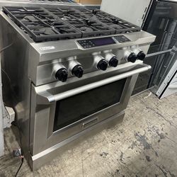 Kitchen Aid Dual Fuel 36” Range Stove Self Clean