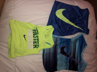 2t Nike tops