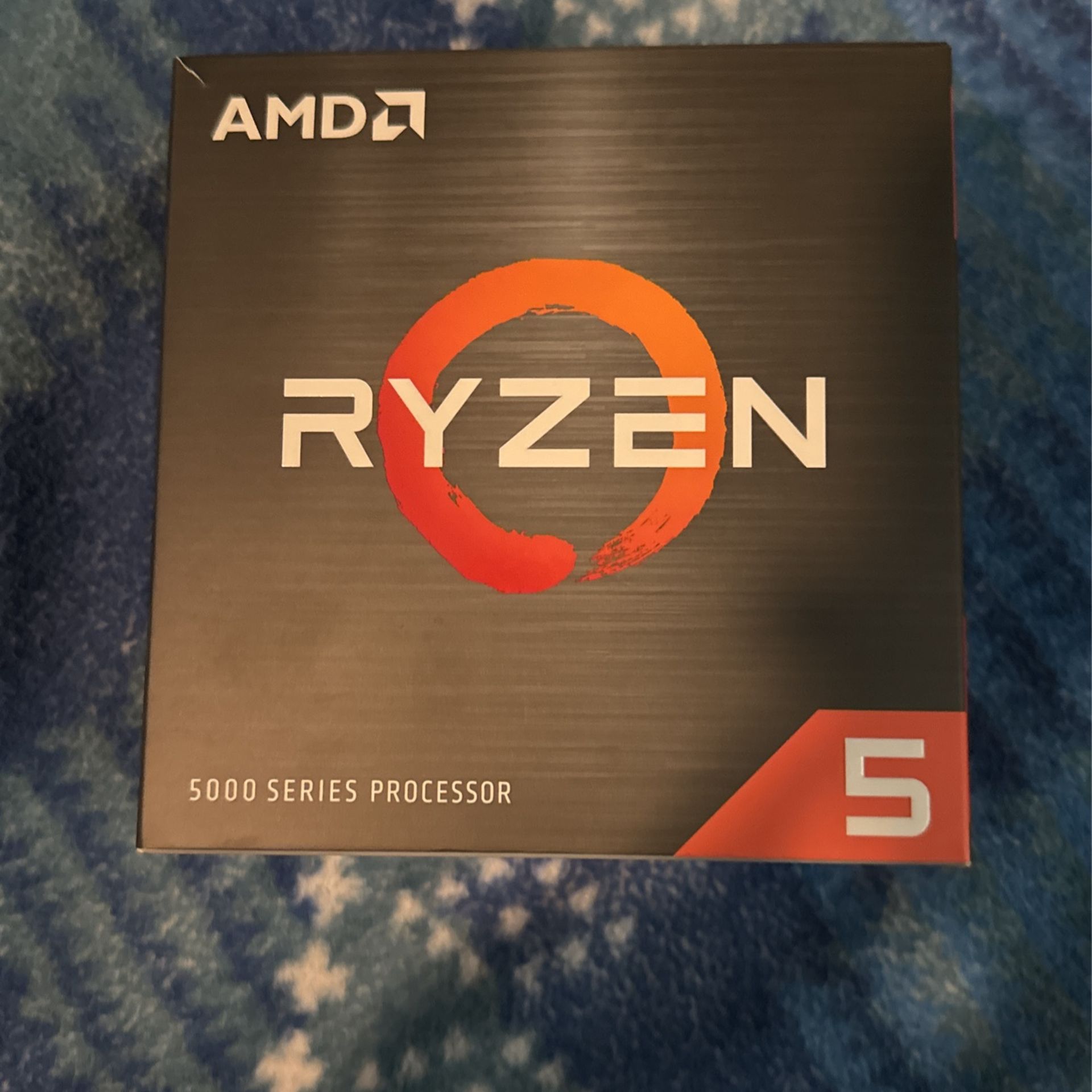 AMD Ryzen 5 5600x (with Stealth Cooler)