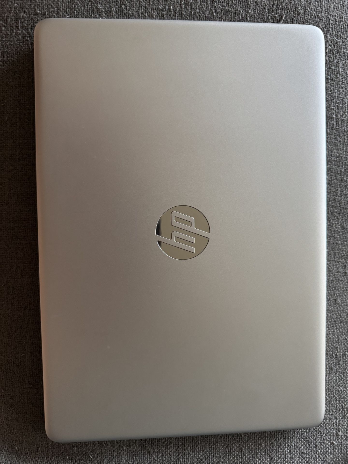 HP Ultral Light Laptop - 14”