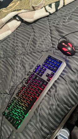 Light up PC gaming keyboard AND mouse