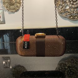 The Look Bronze Clutch Hand Hardshell Bag with Removable Shoulder Chain