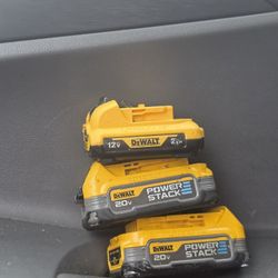 Dewalt Batterys 20v And 12v One Its For The Laser 