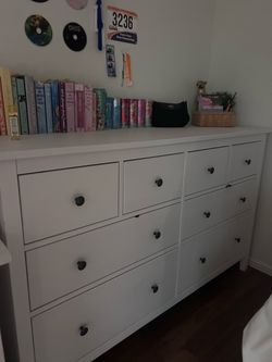 Twin to queen size bed, dresser, nightstand