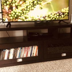 TV / Media Stand 