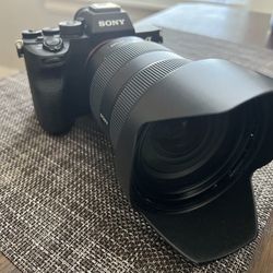 Sony A7R IV Camera With FE 24-70GM Sony Lens  $2800