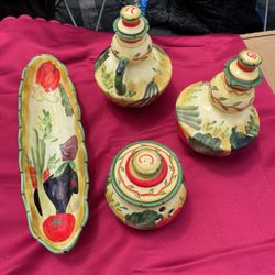 Oil & Vinegar Set With Garlic Keeper