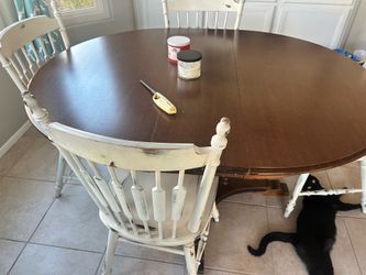 Wood table with 6 chairs and 2 leafs