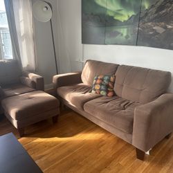 Couch set