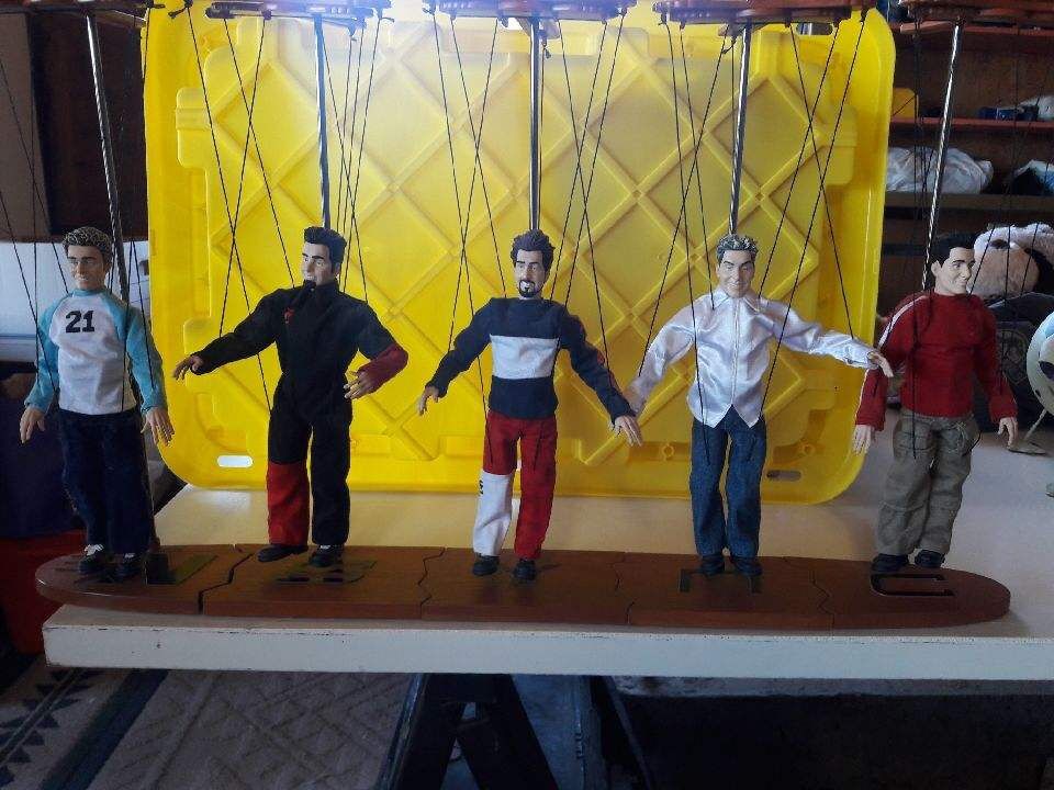 N’Sync marionette dolls