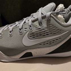 Nike Kobe 9 Low EM Size 10