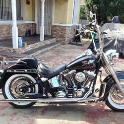 2007 Harley Davidson Deluxe