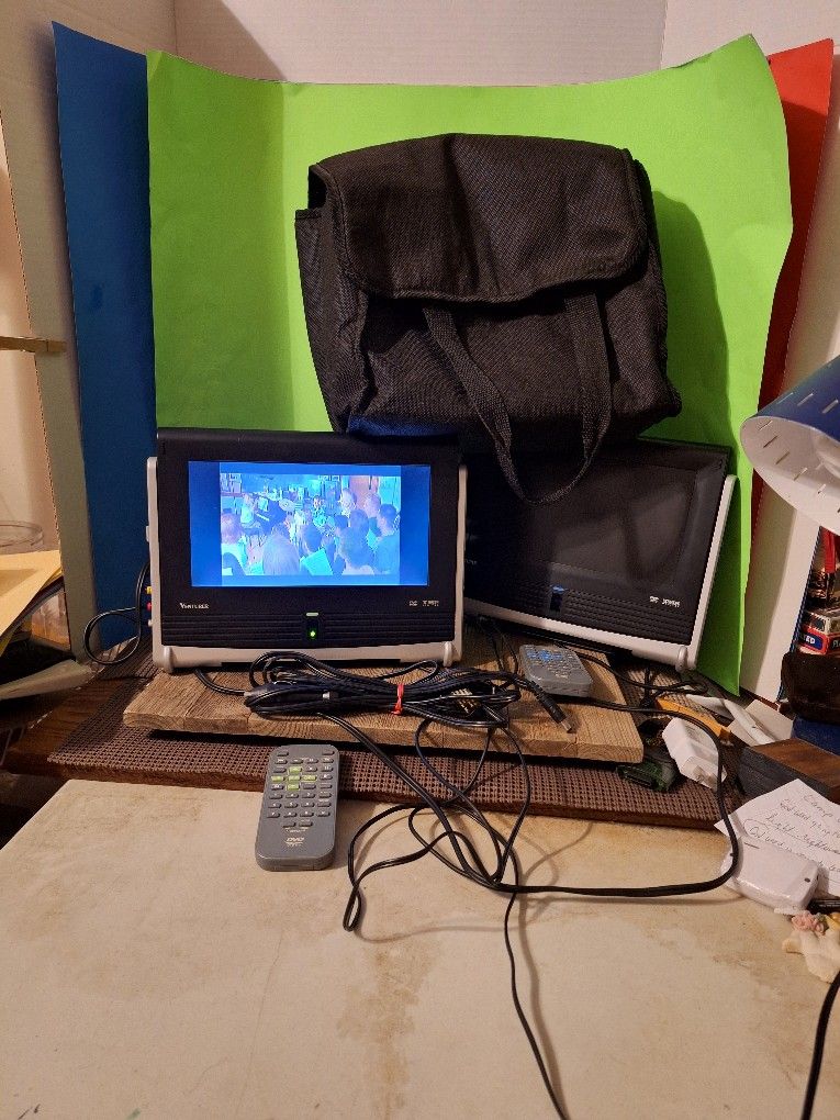 Venturer Portable DVD Player Dual Screen Car Auto Tv Video-$60.00