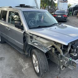 2016 Jeep Patriot For Parts 