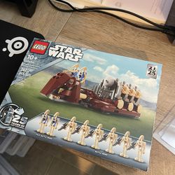 Lego Droid Carrier 40686