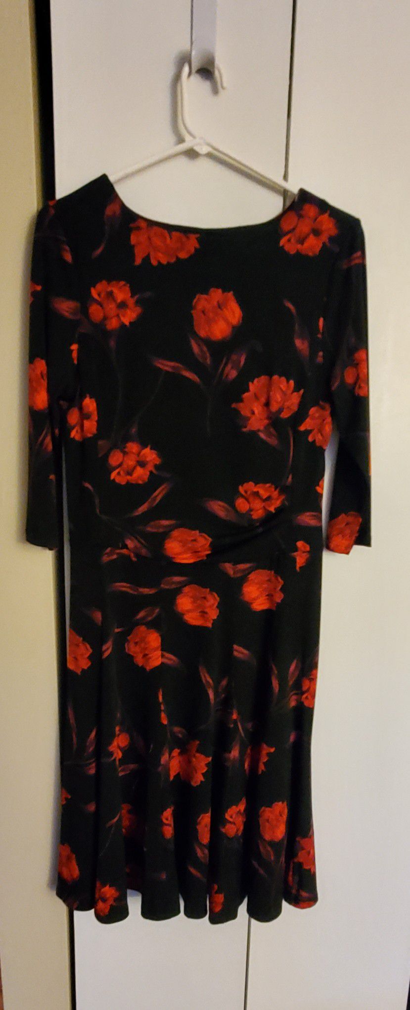 Black 3/4 Sleeve Dress With Roses- Casual Or Work