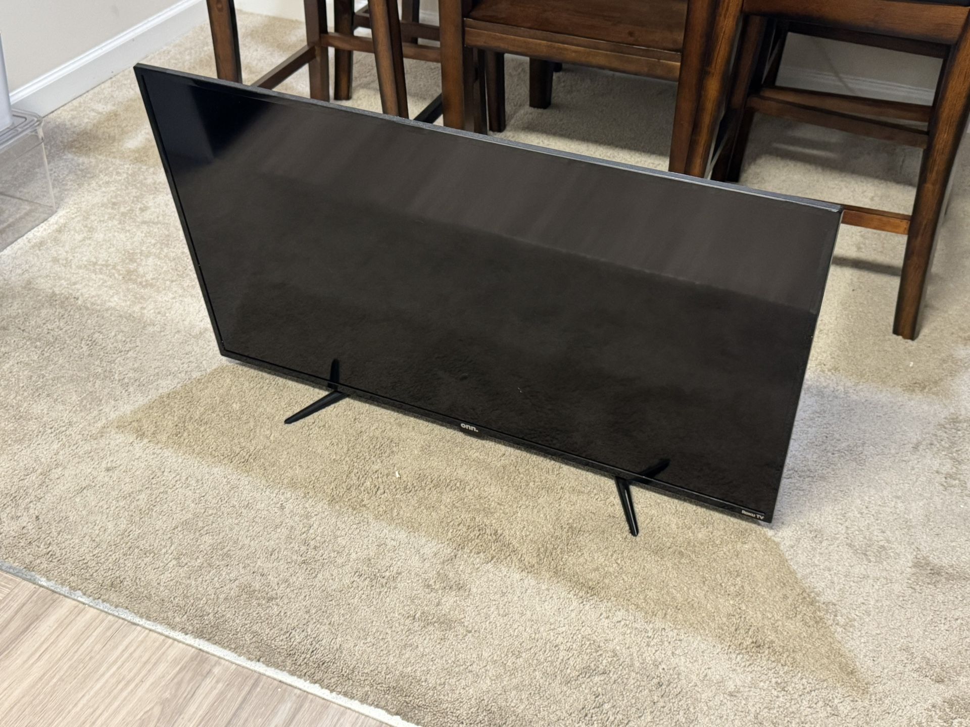 44in Roku Tv TCL