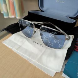 Gucci Glasses 