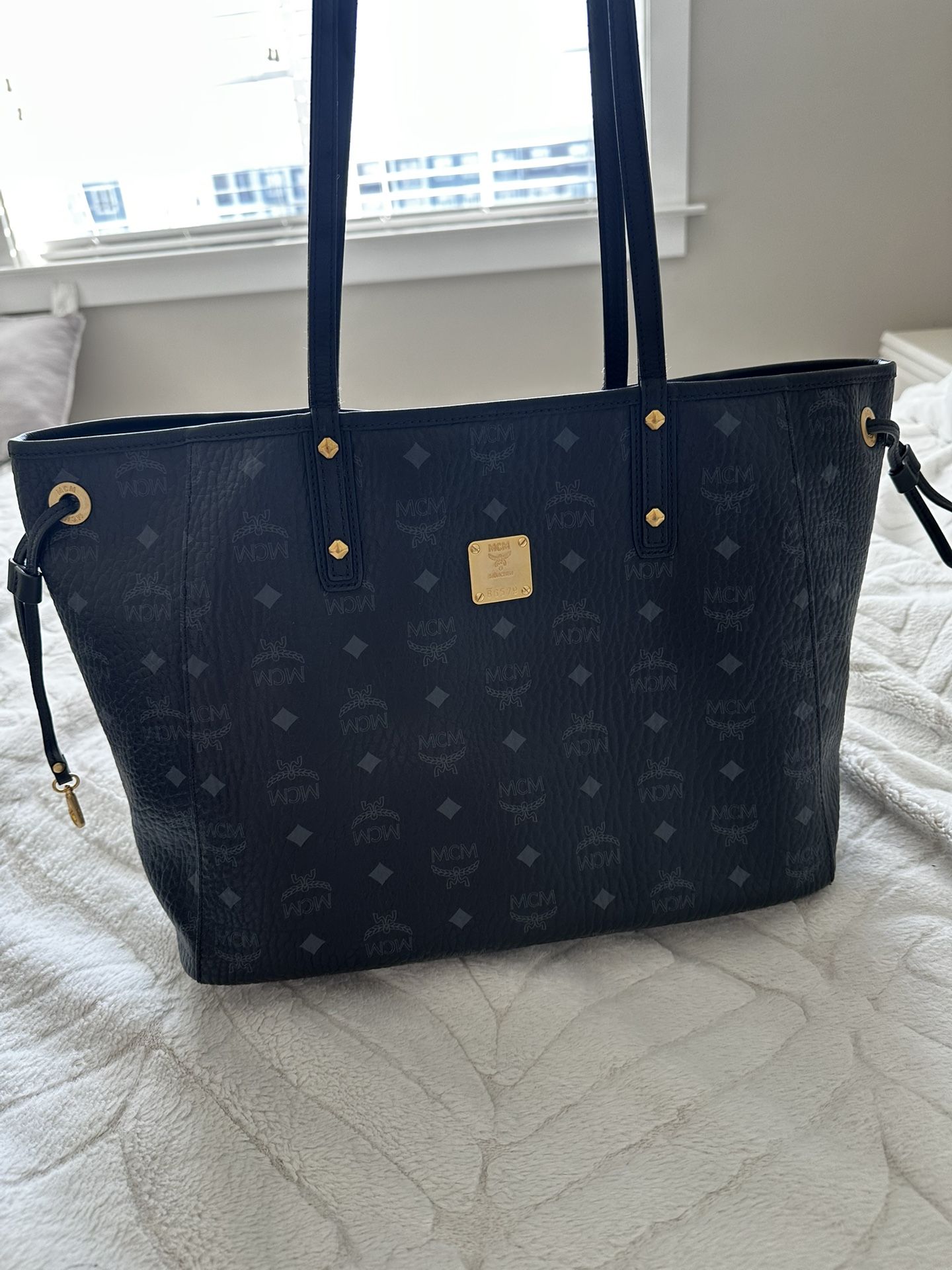 MCM Visetos reversible Shopper Tote