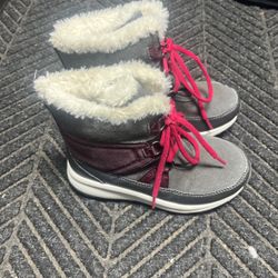 Girls Snow Boots Size 1