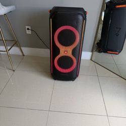 Jbl Partybox 710