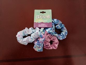 3/$10 🌟 Bunch Of 4 NEW Girls Disney Stitch Pink & Blue Hair Scrunchies