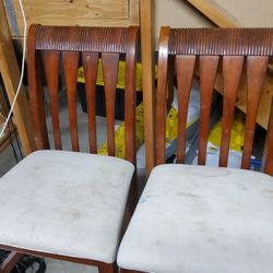 2 Counter Height Stools