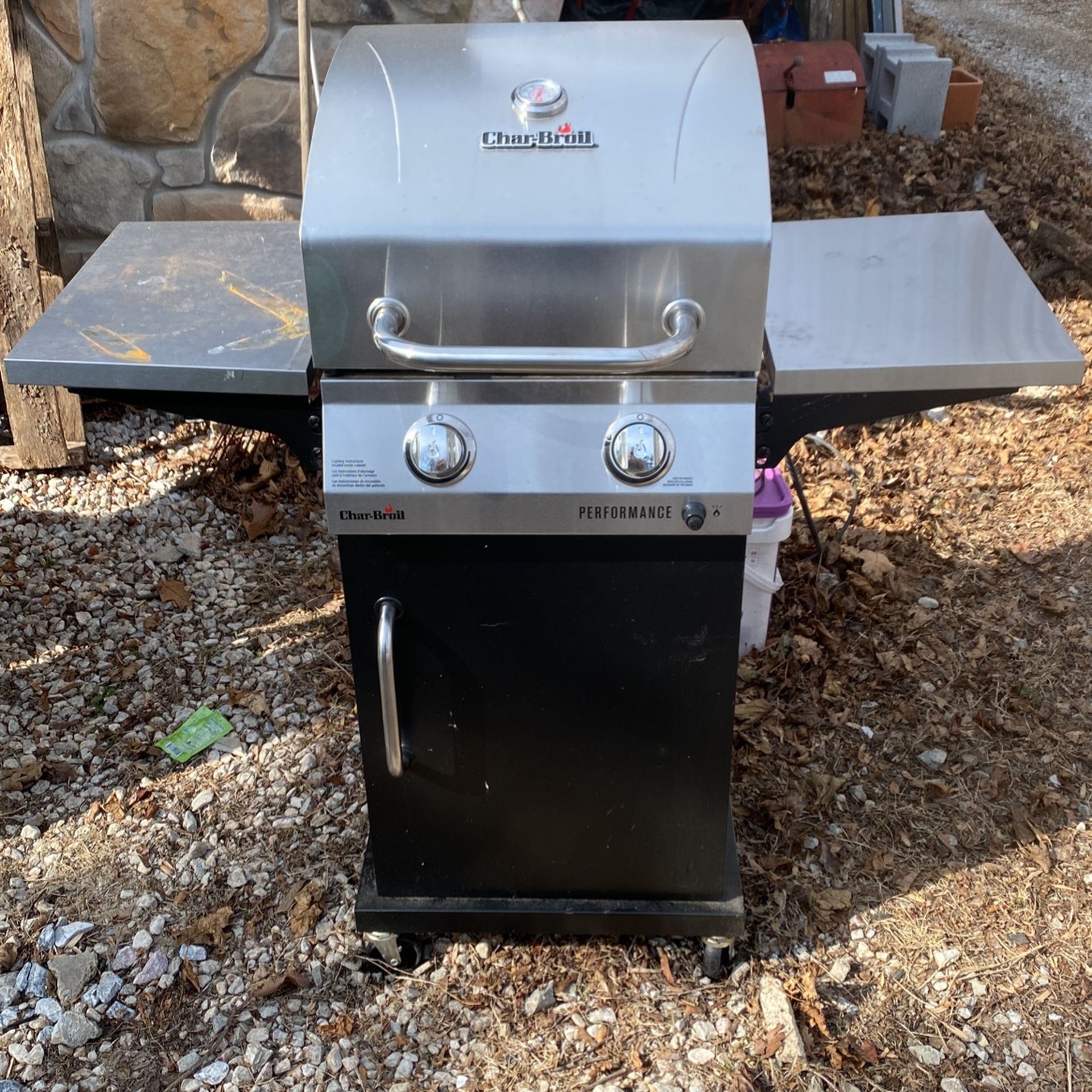 Char-Broil 2 Burner Grill