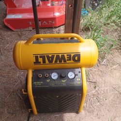 DeWalt Air Compressor 