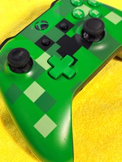 Xbox Controller Creeper