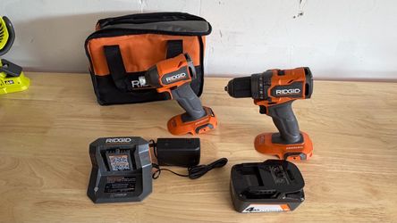Ridgid 18V Brushless Hammer Drill and Impact Driver Combo Kit