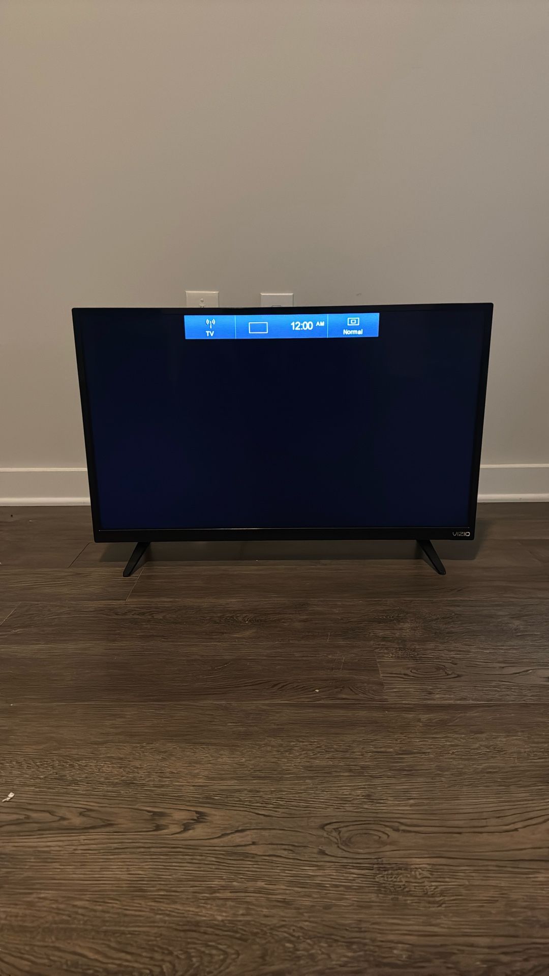 32 Inch TV