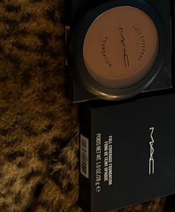 MAC PRO FOUNDATION CREAM NW35