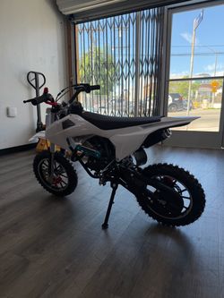 Brand new Dirt-bike for kids & teens