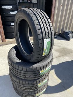 BRAND NEW SET OF TIRES 265/50r20 265/50/20