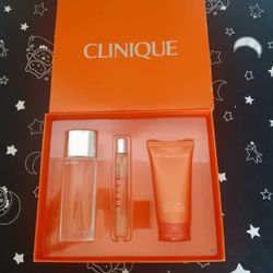 Clinique perfume set 🧡