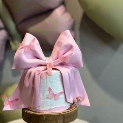 Fake cake! ¡Se vende todo el paquete de decoración tal como se ve en la foto! Hermosa temática en tonos suaves crema y rosa pastel, ideal para fiesta 