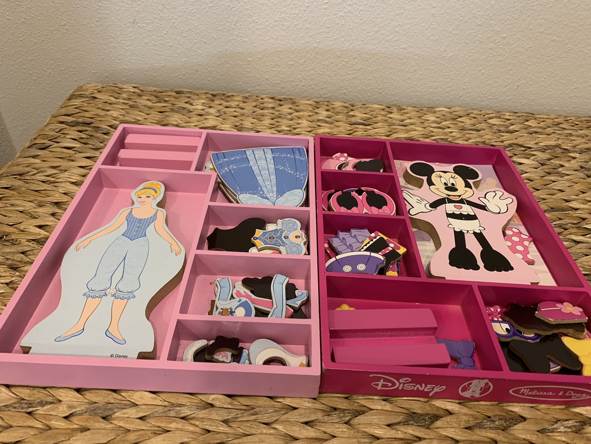 Melissa & Doug Disney Dress up Minnie Mouse & Cinderella wood Toy Set