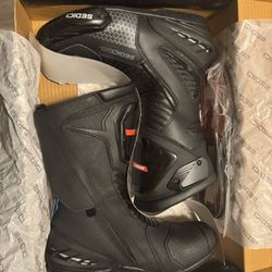 Sedici Chicane 2 Boots Size 10