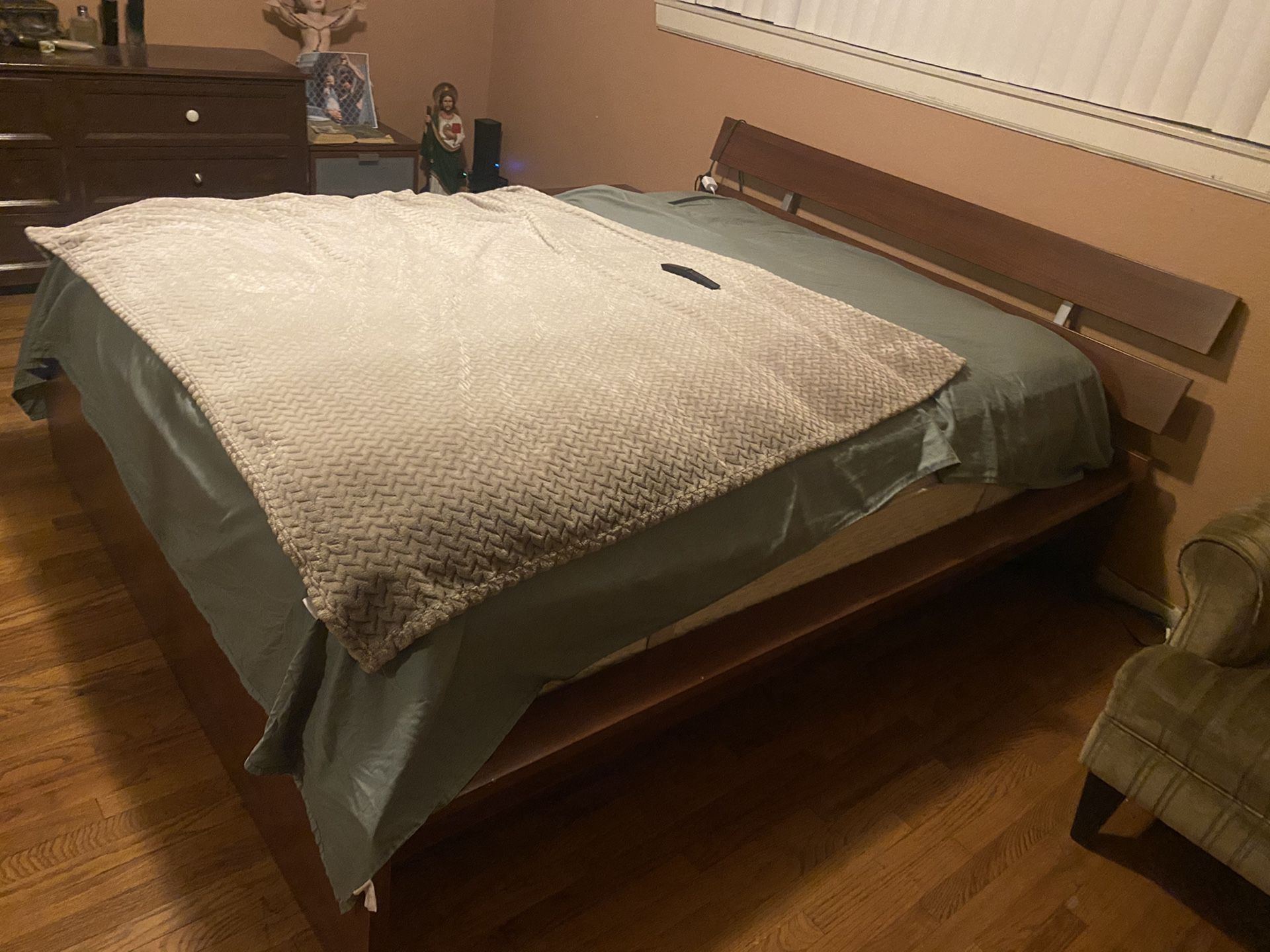 Queen size bed frame with dresser and night stands